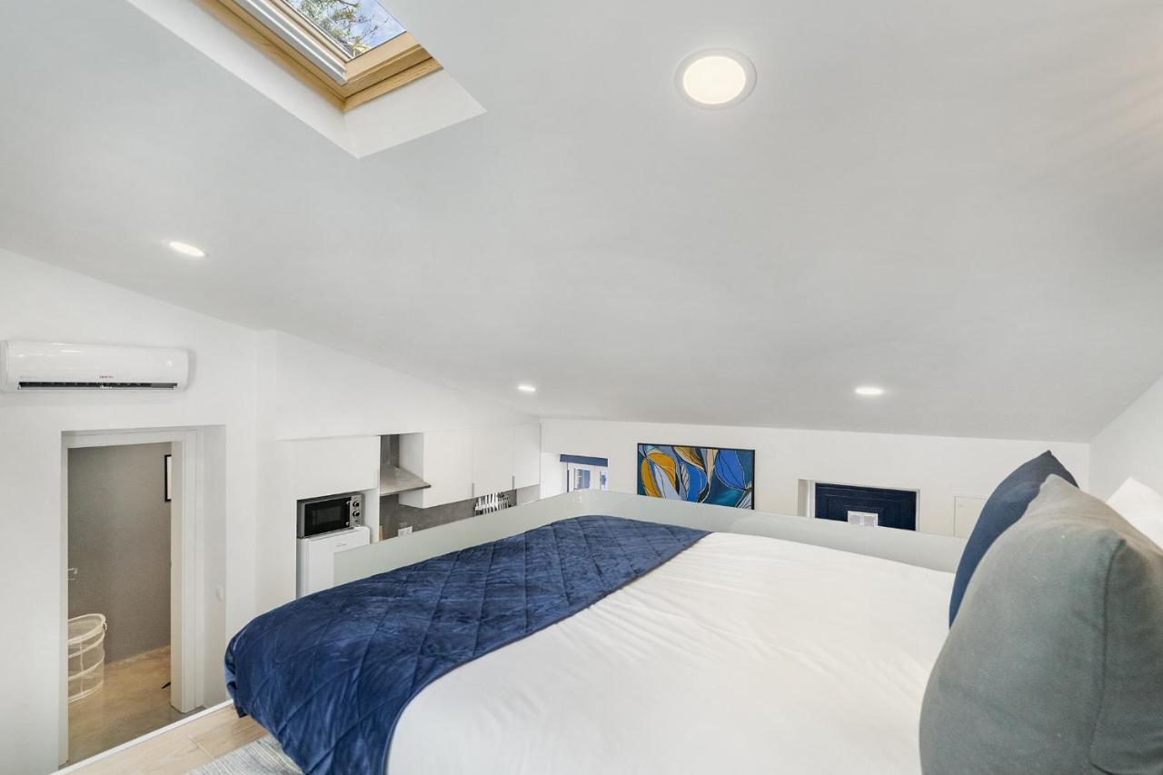 Whome Urban Escape: 1-Br W/Mezzanine Near Campo Ourique ลิสบอน ภายนอก รูปภาพ